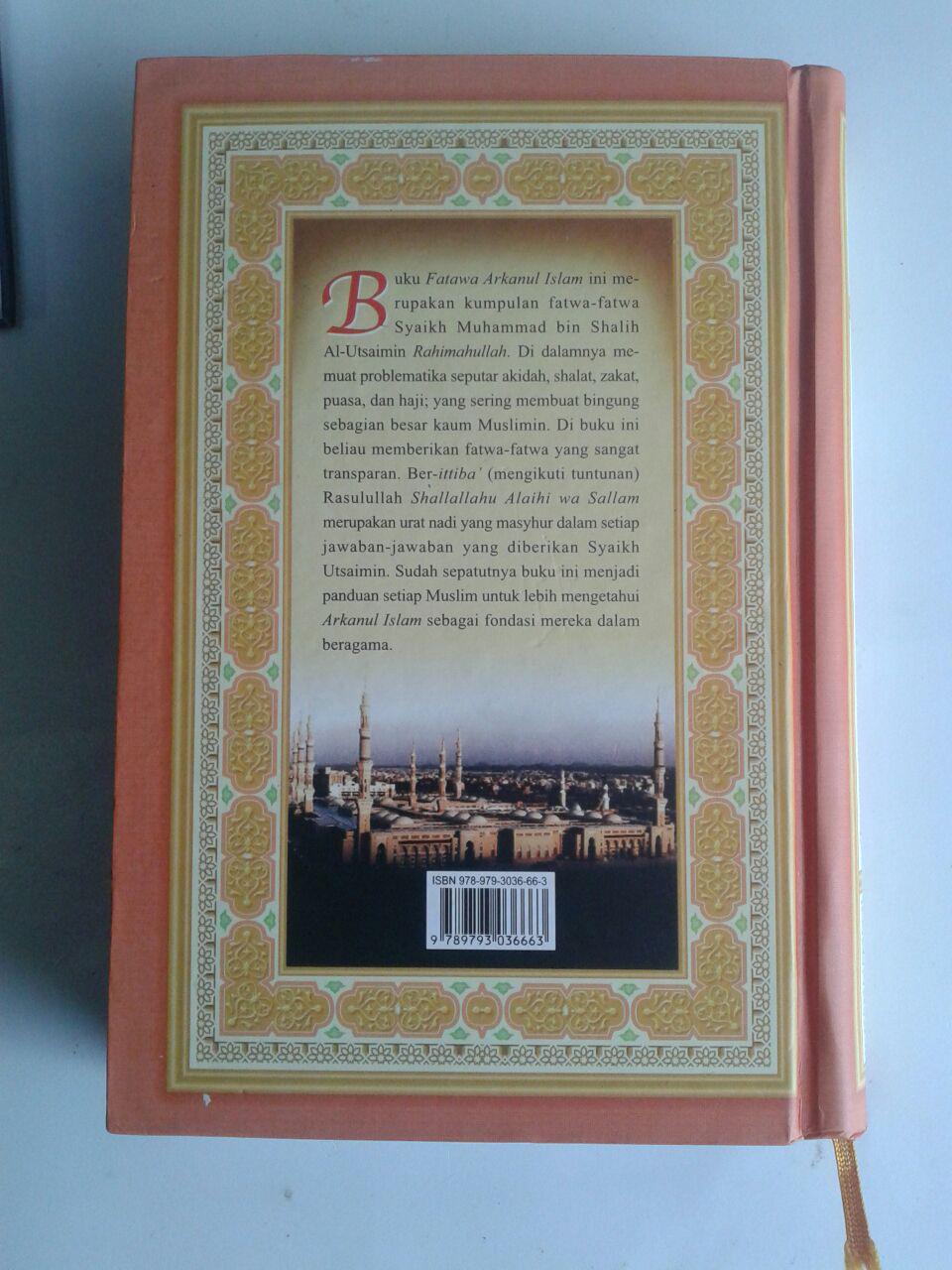 Buku Tuntunan Tanya Jawab Aqidah Shalat Zakat Puasa Dan Haji cover