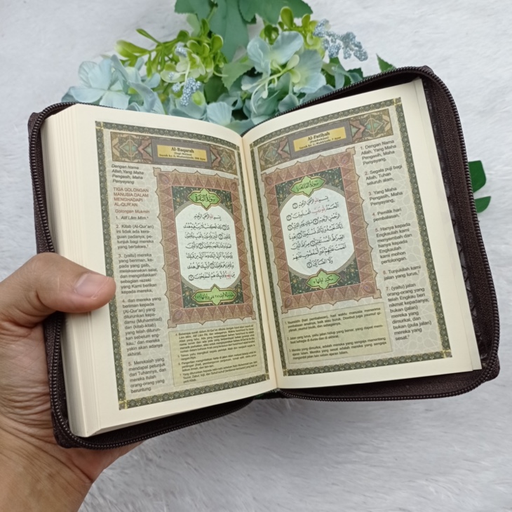Al-Quran Al-Kamil Terjemah Resleting Ukuran A6