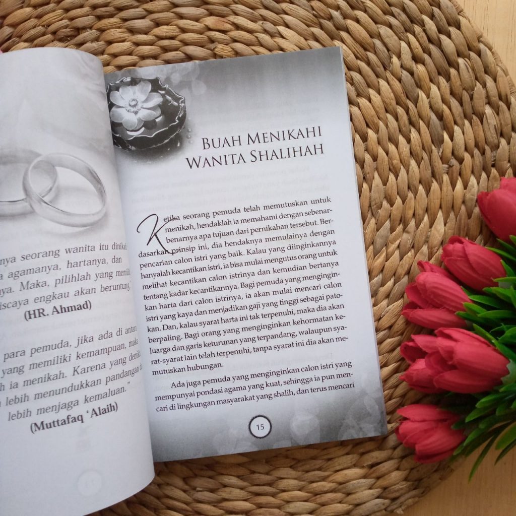 Buku Pilihlah Yang Shalihah