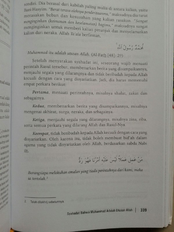 Buku Penjelasan Inti Ajaran Islam Ilmu Yang Wajib Dipelajari isi