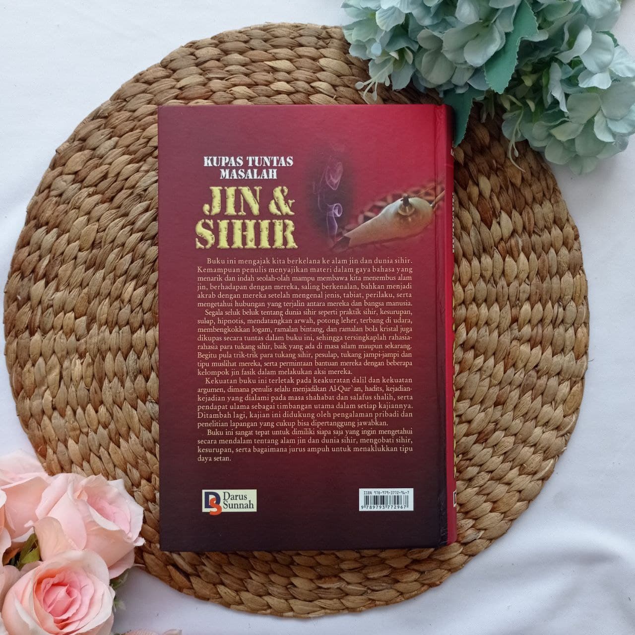 Buku Kupas Tuntas Masalah Jin dan Sihir