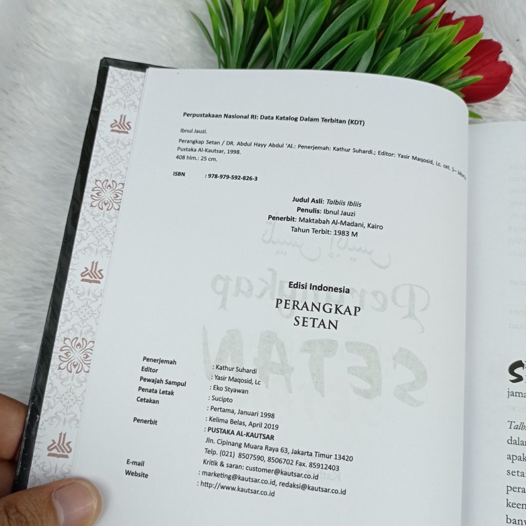Buku Perangkap Setan Mawas Diri Dan Berbagai Macam Kiat Menghindarinya