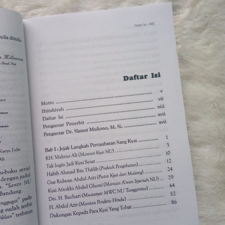 Buku Tak Ingin Jadi Kiai?