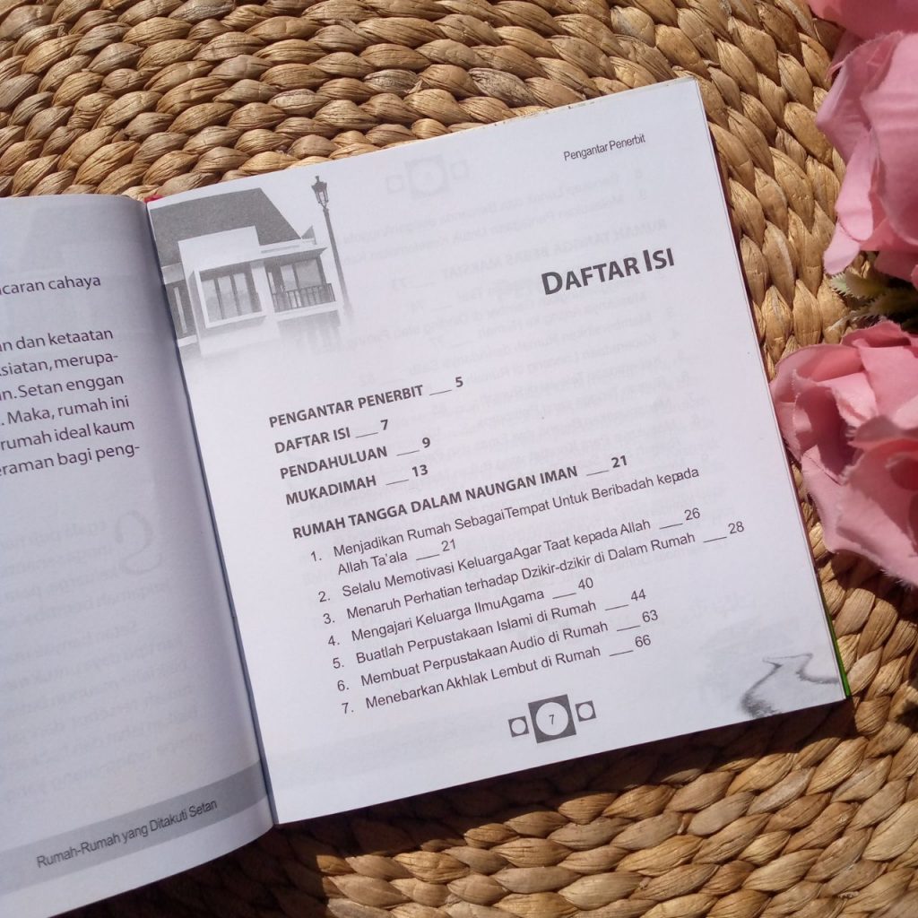 Buku Rumah-Rumah Yang Ditakuti Setan Hard Cover