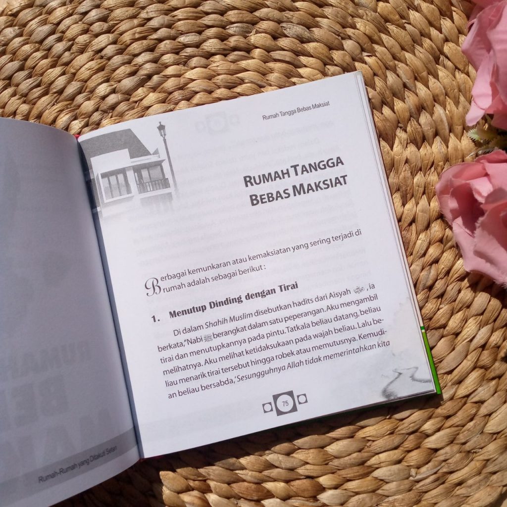 Buku Rumah-Rumah Yang Ditakuti Setan Hard Cover