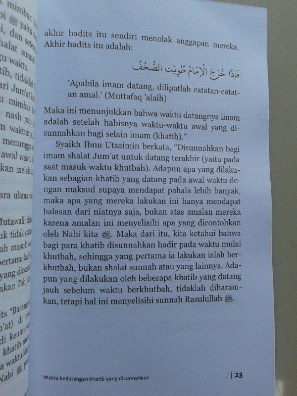 Buku Khutbah Jumat Sesuai Syariat isi