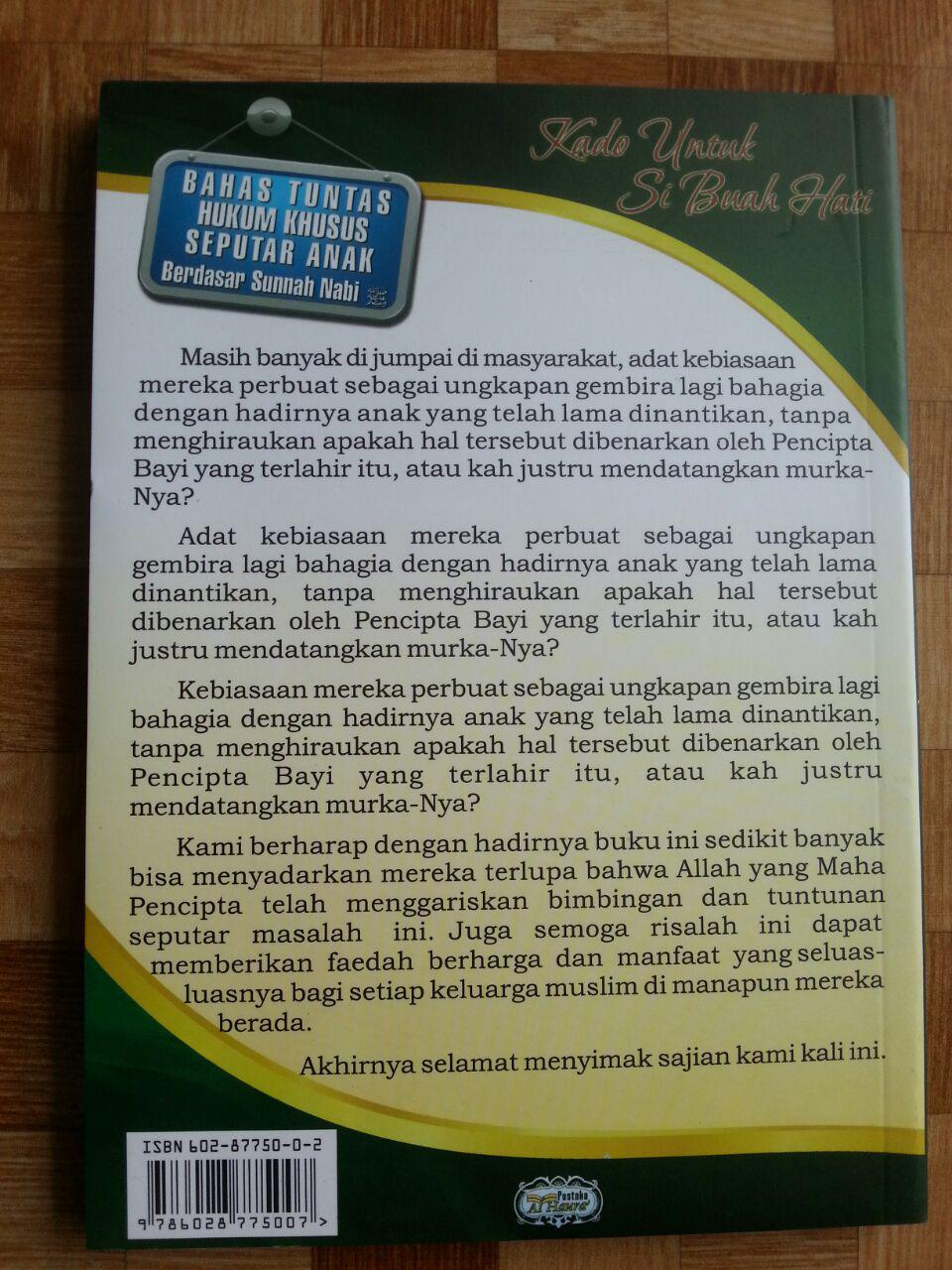 Buku Kado Untuk Si Buah Hati cover
