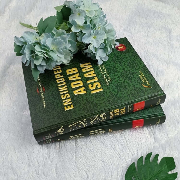 Buku Ensiklopedi Adab Islam Menurut al-Quran Dan as-Sunnah 2 Jilid