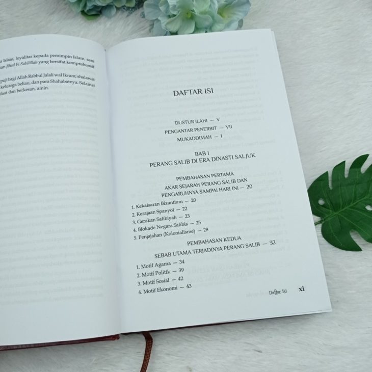 Buku Shalahuddin Al-Ayyubi Pahlawan Islam Pembebas Baitul Maqdis