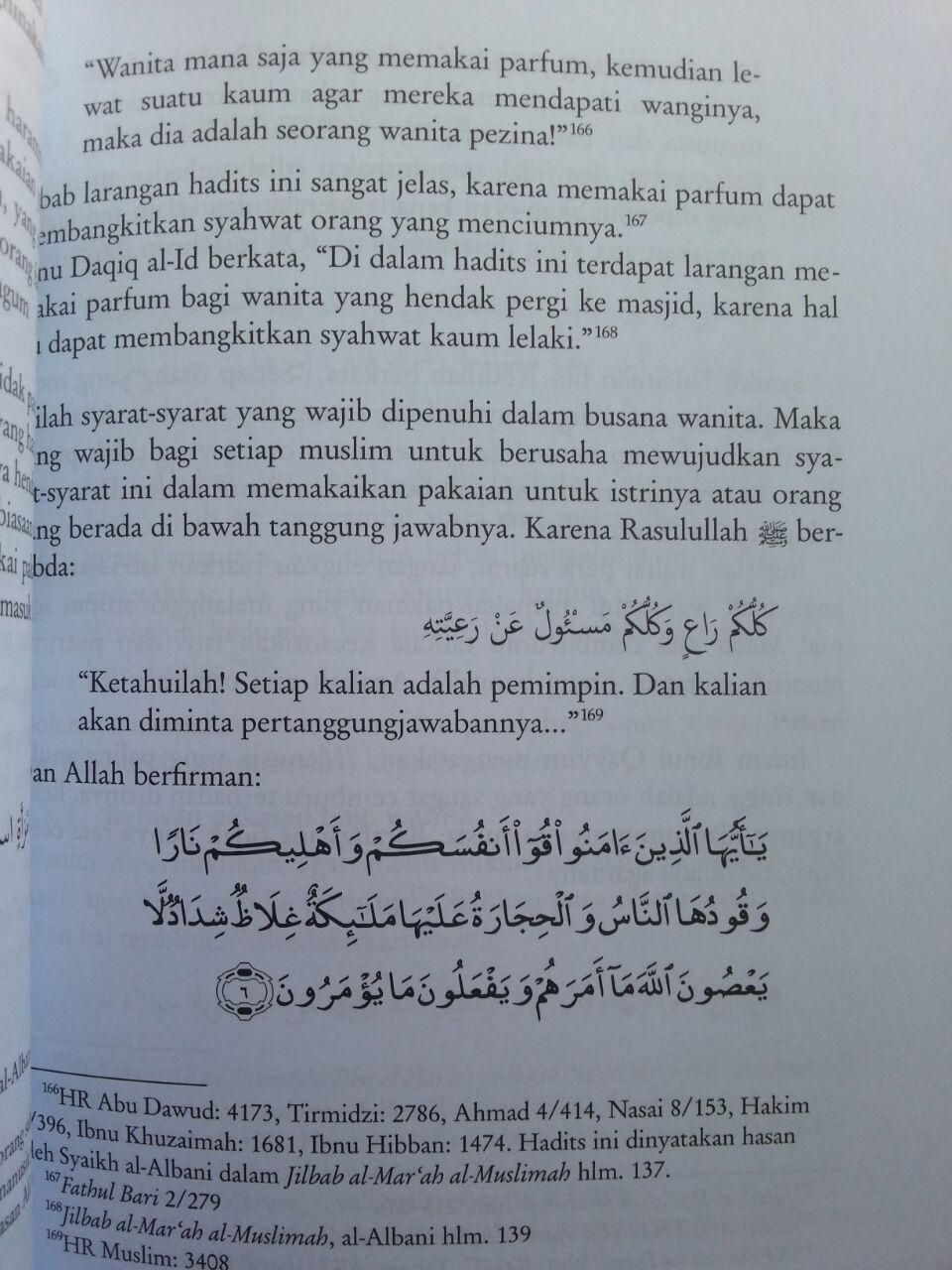 Buku Wanita Dan Mode Panduan Berhias Wanita Sesuai Al-Quran dan As-Sunnah isi 3