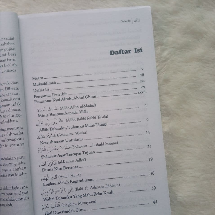 Buku Mantan Kiai NU Bongkar Habis Kasidah Syirik