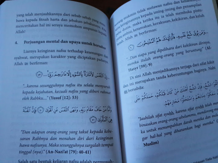Buku Zuhud Dunia Cinta Akhirat Isi