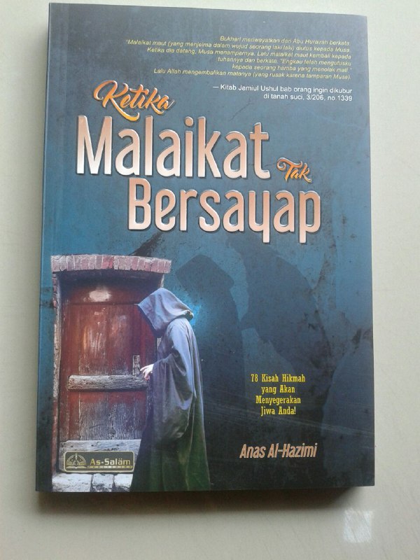 Buku Ketika Malaikat Tak Bersayap 78 Kisah Penuh Hikmah cover