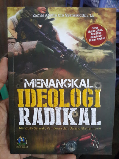 Buku Menangkal Ideologi Radikal Cover