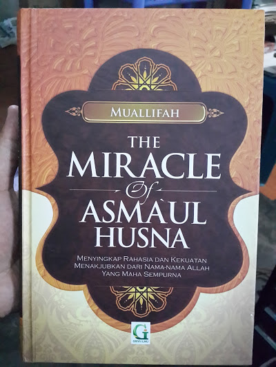 Buku The Miracle Of Asmaul Husna Cover