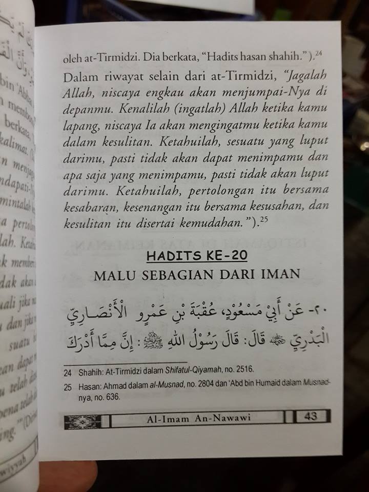 Buku Saku Hadits Arba'in Nawawiyyah Isi