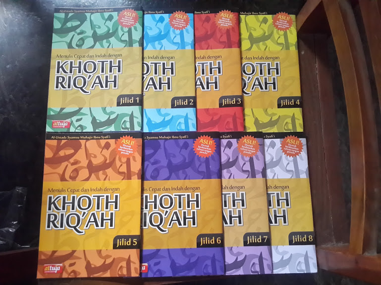 Buku Menulis Cepat Dan Indah Dengan Khoth Riq'ah Cover