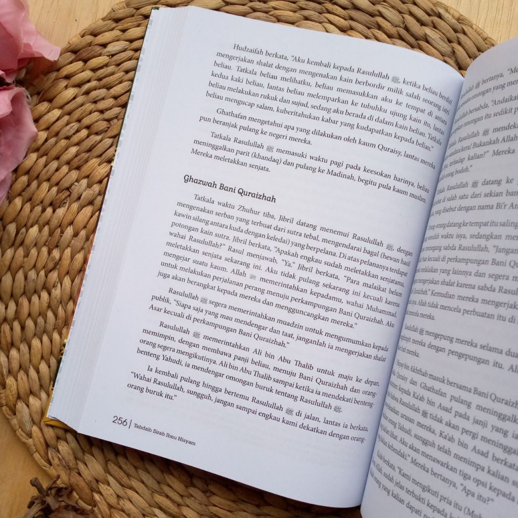 Buku Tahdzib Sirah Ibnu Hisyam