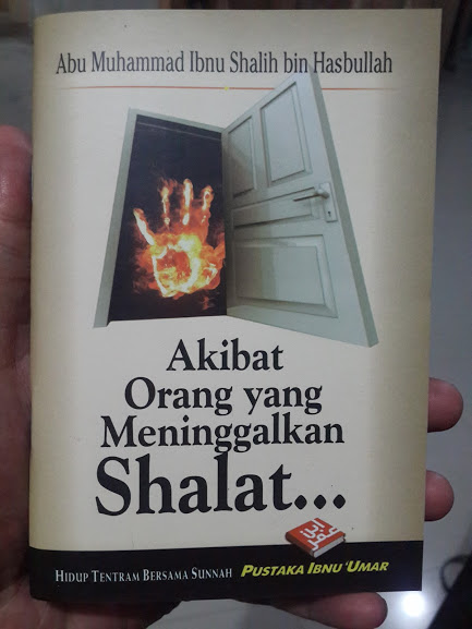 Buku Saku Akibat Orang Yang Meninggalkan Shalat Cover