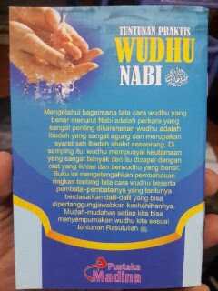 Buku Saku Tuntunan Praktis Wudhu Nabi Cover 2