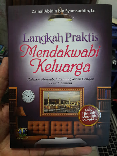 Buku Langkah Praktis Mendakwahi Keluarga Cover