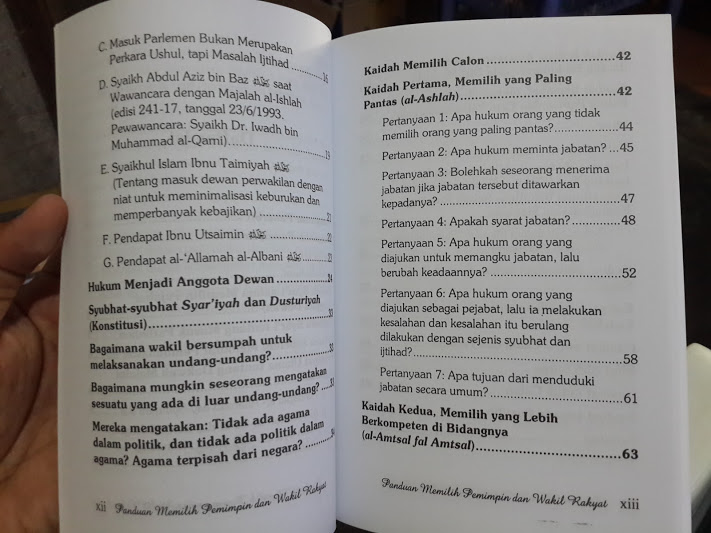 Buku Panduan Memilih Pemimpin Dan Wakil Rakyat Daftar Isi