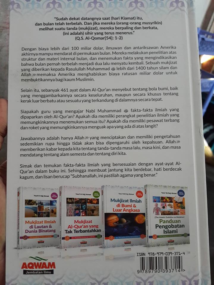 mukjizat ilmiah di bumi dan di luar angkasa buku cover 2