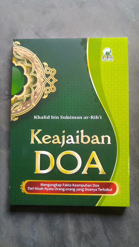 Buku Keajaiban Doa Mengungkap fakta Keampuhan Doa cover