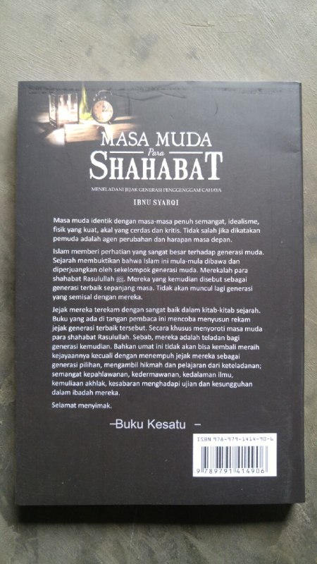 Buku Masa Muda Para Sahabat cover 2