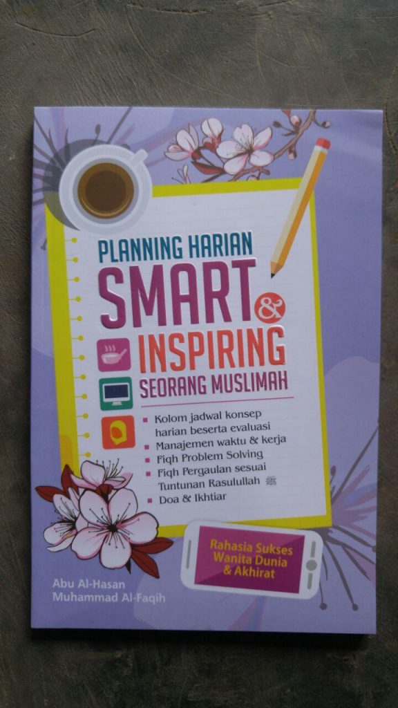Buku Planning Harian Smart Inspiring Seorang Muslimah cover