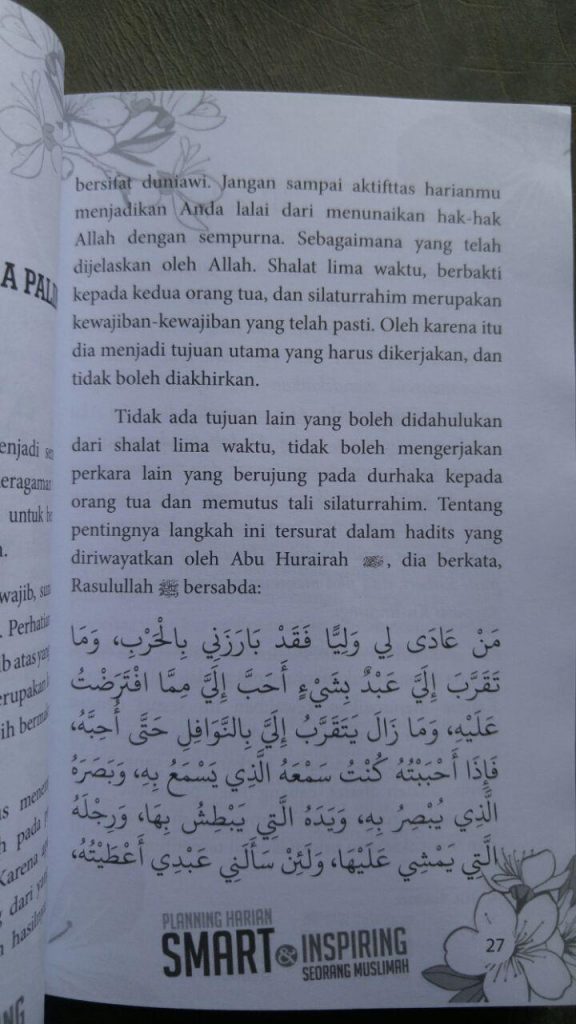 Buku Planning Harian Smart Inspiring Seorang Muslimah isi 2