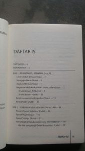 Buku Sudah Shalat 60 Tahun Tapi Tidak Diterima isi