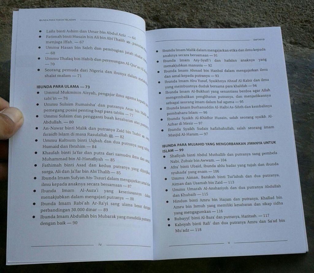 Buku Ibunda Tokoh Teladan Inspiratif Lahirnya Orang Hebat isi 2