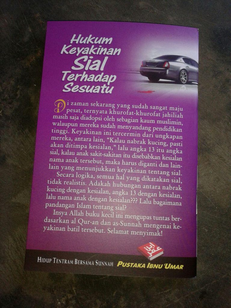 Buku Saku Hukum Keyakinan Sial Terhadap Sesuatu cover 2