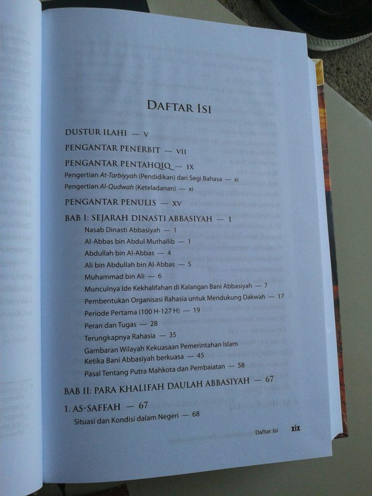 Buku Bangkit Dan Runtuhnya Daulah Abbasiyah isi