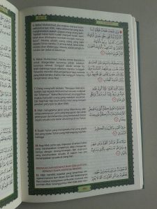 Al-Qur'an Tarjamah Tafsiriyah Memahami Al-Quran Lebih Mudah isi 2