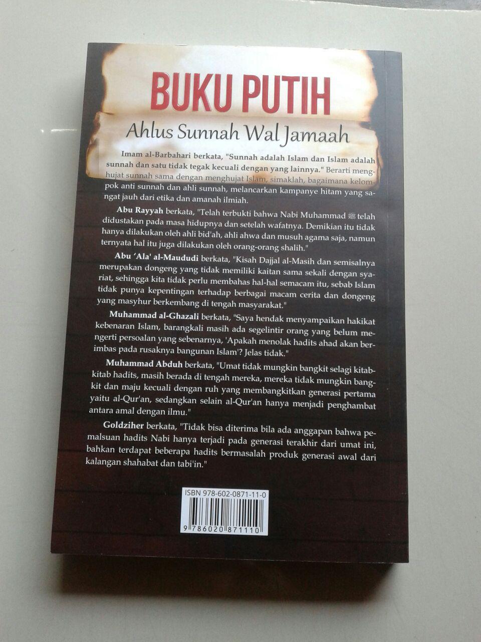 Buku Putih Ahlus Sunnah Wal Jamaah Menyingkap Penistaan Dan Penodaan cover