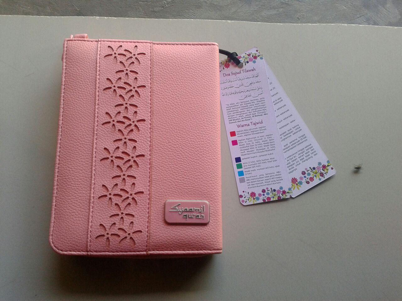 Al-Qur'an Mushaf & Terjemah Yasmina Rit Ukuran B6 cover