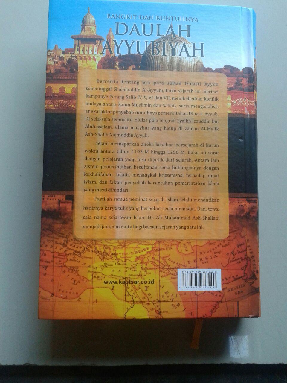 Buku Bangkit Runtuhnya Daulah Ayyubiyah cover