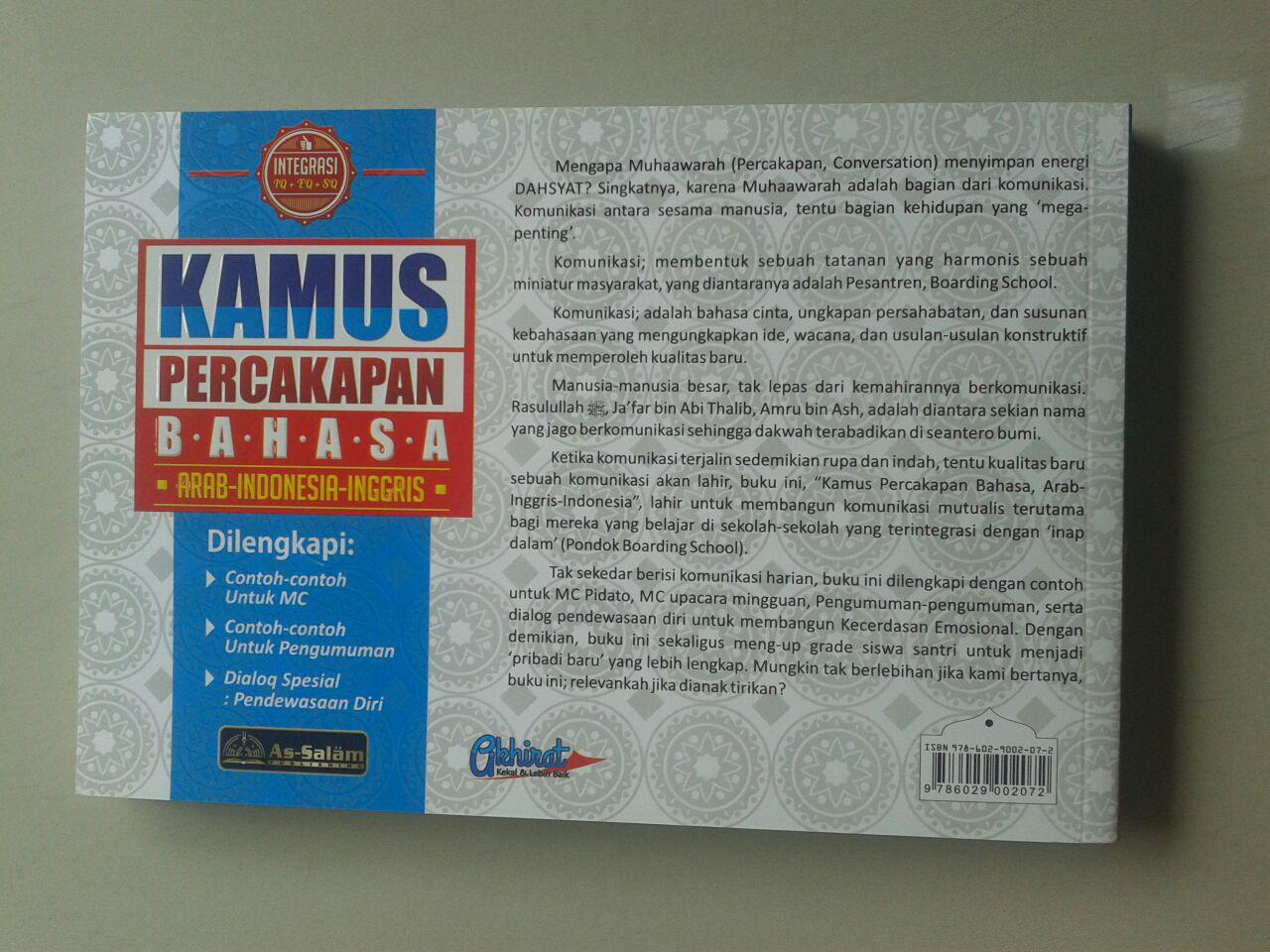 Buku Kamus Percakapan Bahasa Arab-Indonesia-Inggris cover