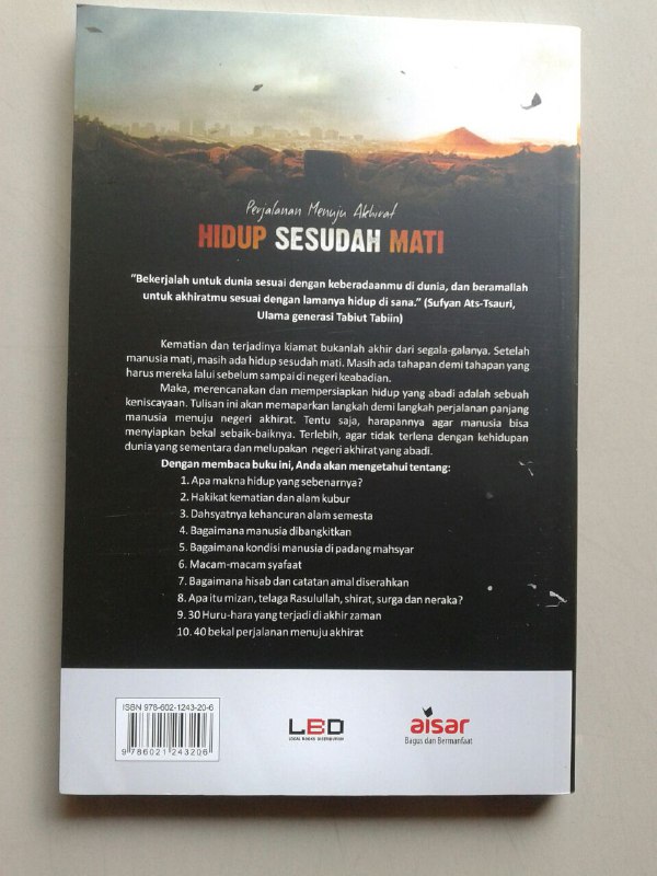 Buku Perjalanan Menuju Akhirat Hidup Sesudah Mati cover 2