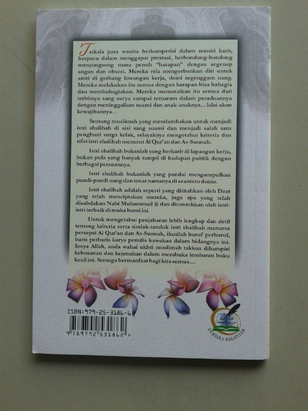 Buku Inilah Kriteria Muslimah Dambaan Pria cover
