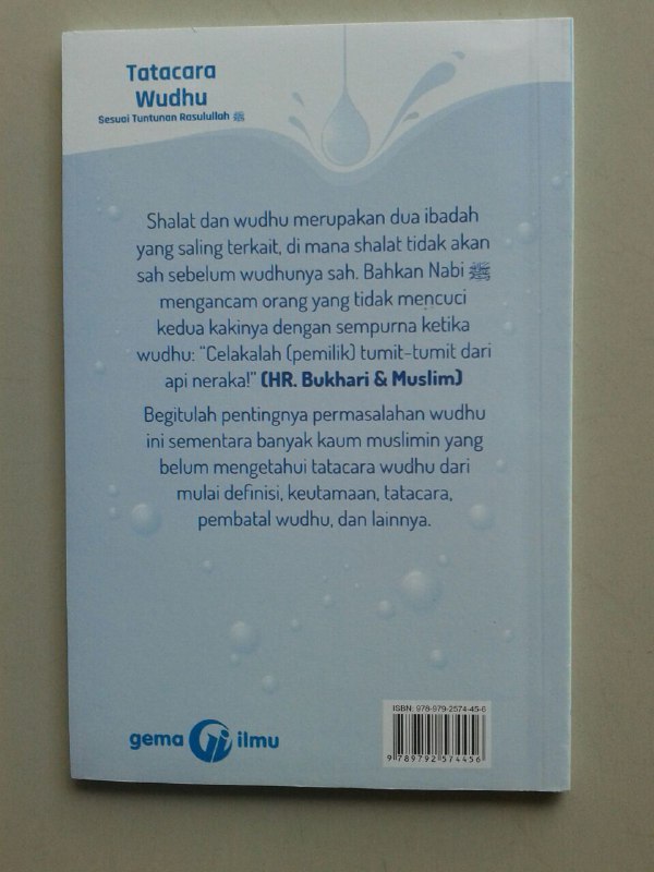 Buku Tata Cara Wudhu Sesuai Tuntunan Rasulullah cover