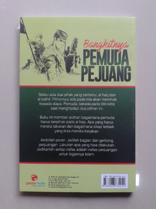 Buku Bangkitnya Pemuda Pejuang cover 2