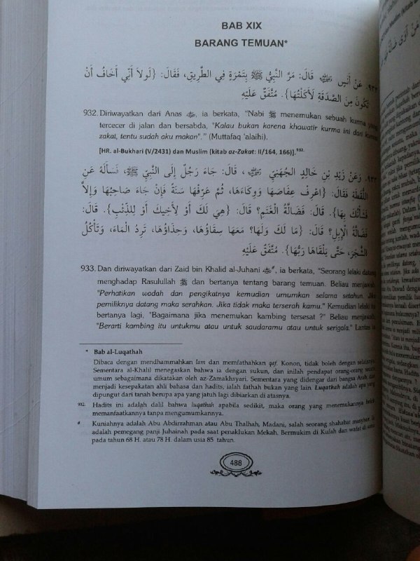 Buku Syarah Bulughul Maram Terjemah Maknawi Matan Hadits isi