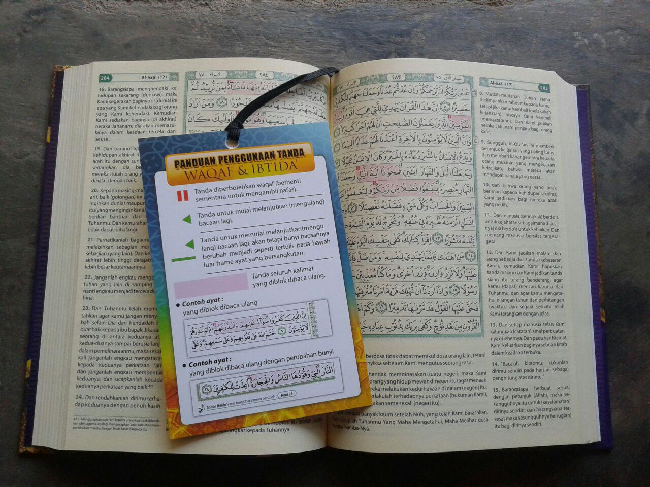 Al-Qur'an Dan Terjemah Dilengkapi Panduan Waqaf Dan Ibtida isi