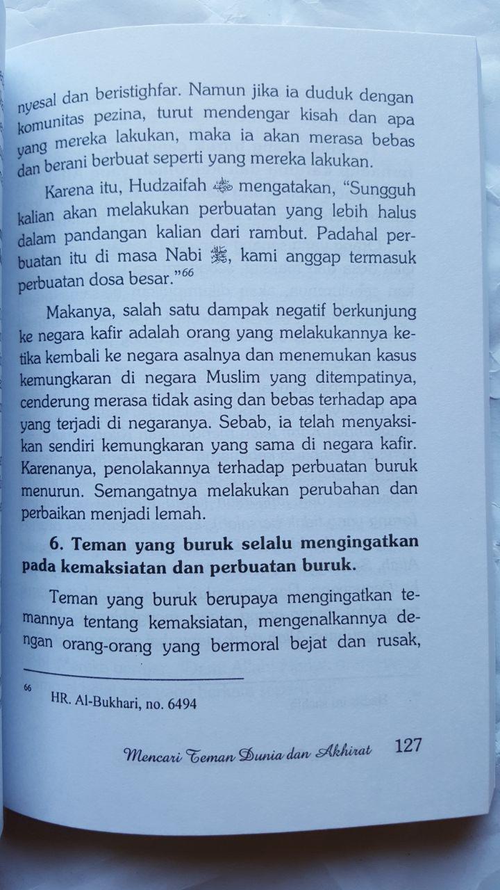 Buku Mencari Teman Dunia Dan Akhirat 25.000 15% 21.250 Pustaka At-Tazkia isi 4