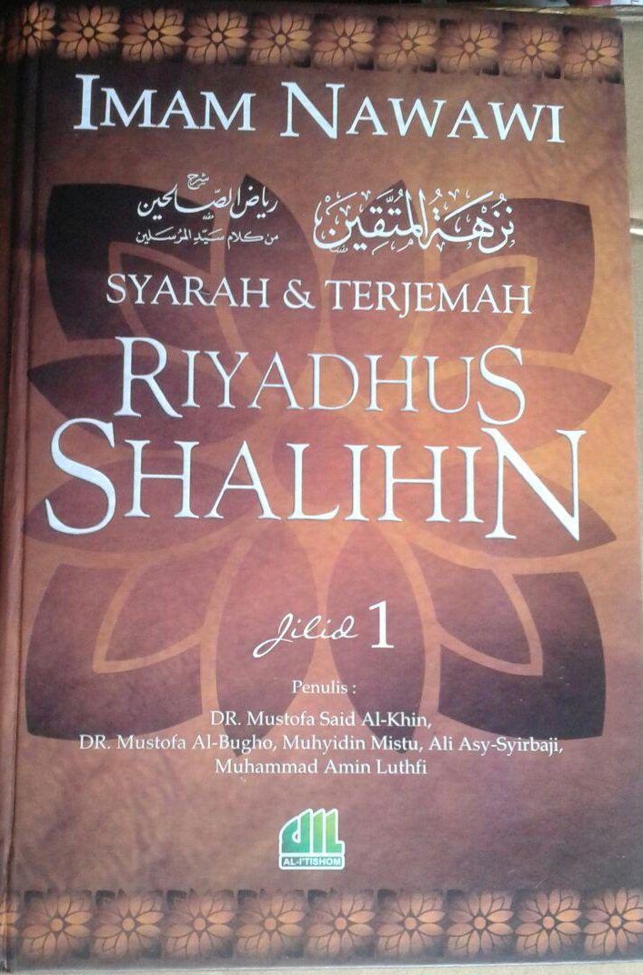 Buku Syarah Dan Terjemah Riyadhus Shalihin 1 Set 2 Jilid cover 2
