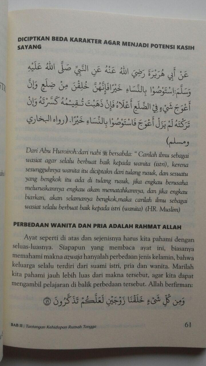 Buku Cahaya Al-Quran Solusi Qurani Untuk Permasalahan Rumah Tangga 50.000 20% 40.000 Markaz Al-Quran Abdul Aziz Abdur Rauf isi 3