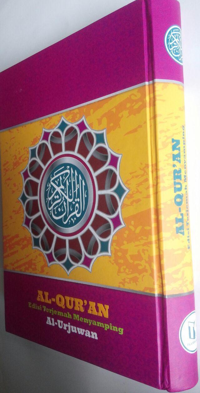 Al-Qur'an Edisi Terjemah Menyamping Al-Urjuwan B5 132,000 15% 112,200 Sapphire cover 2